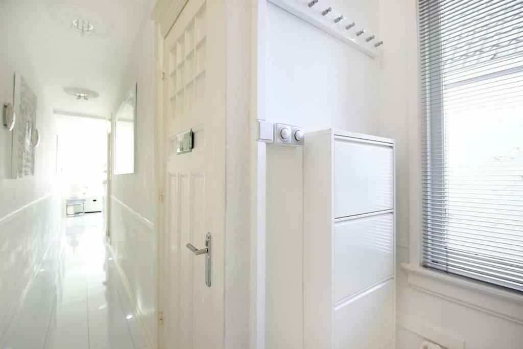 White Luxury Penthouse In City Centre Amsterdam Esterno foto